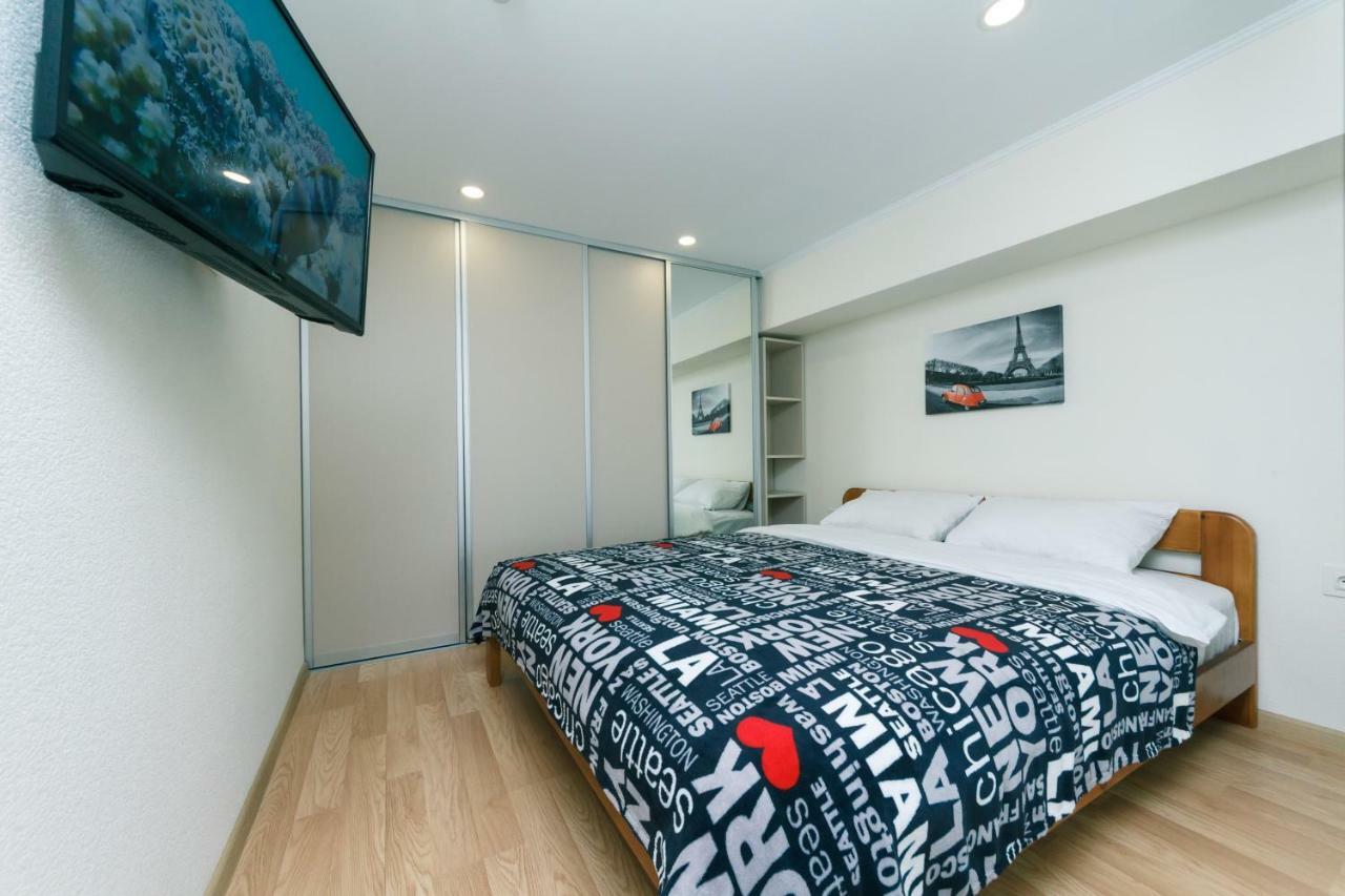 My Smartapart Hotel Today Kiev Extérieur photo